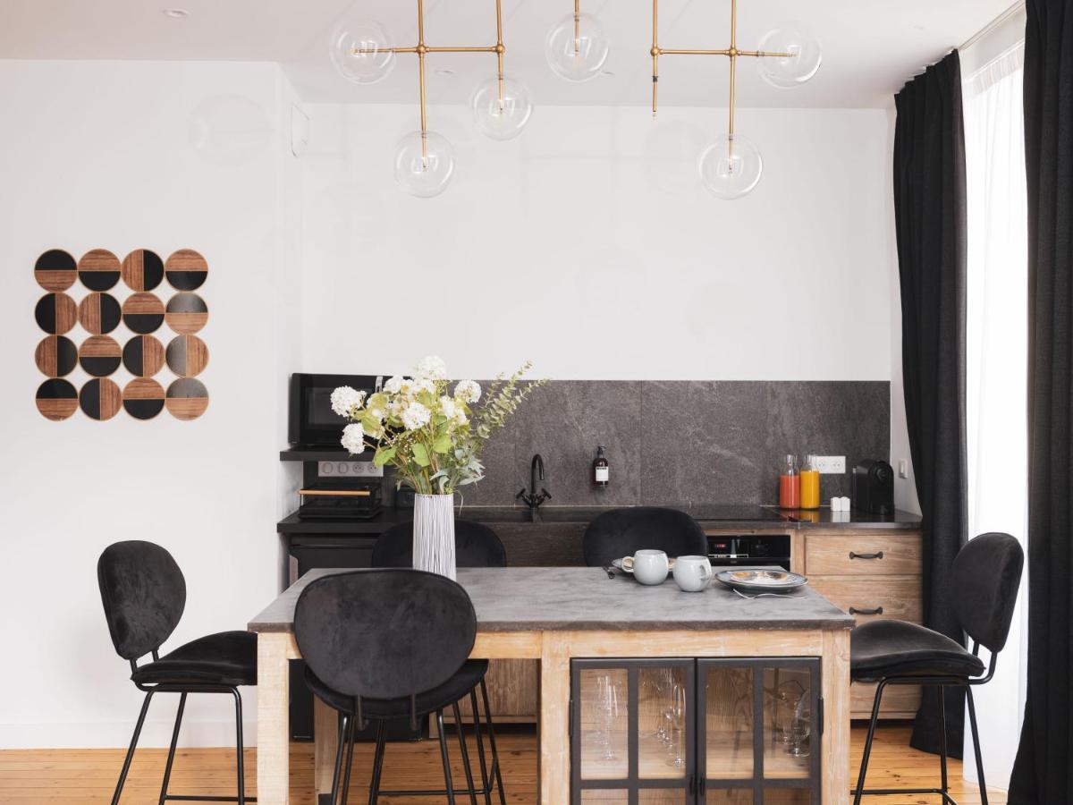 Appartements Crebillon - Maisons Du Monde Hotel & Suites Nantes Buitenkant foto